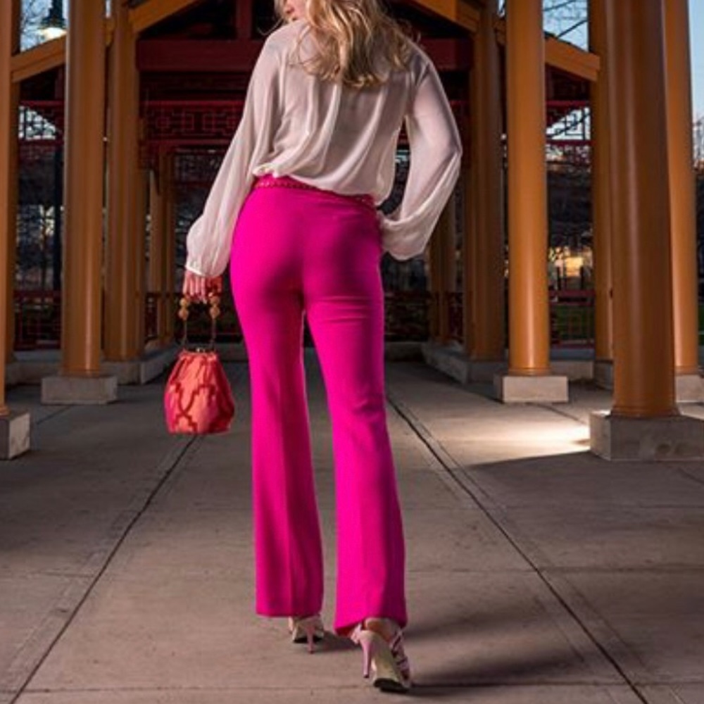 VICTORIA BECKHAM PINK PANT!